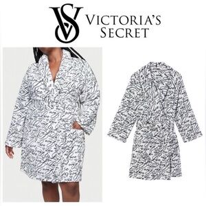 Victoria’s Secret plush robe